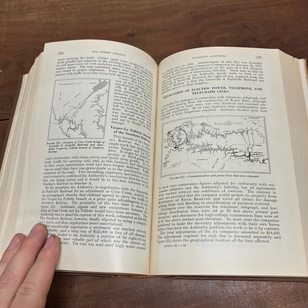 United States Government Printing Office pivotal piece
